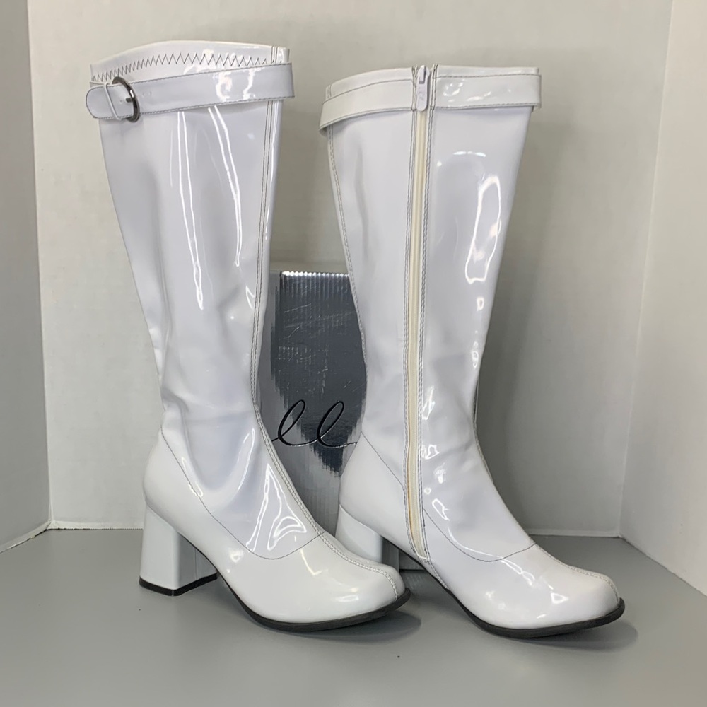Ellie White Patent Mid-Calf Block Heel Boots with Ankle Strap Size 10